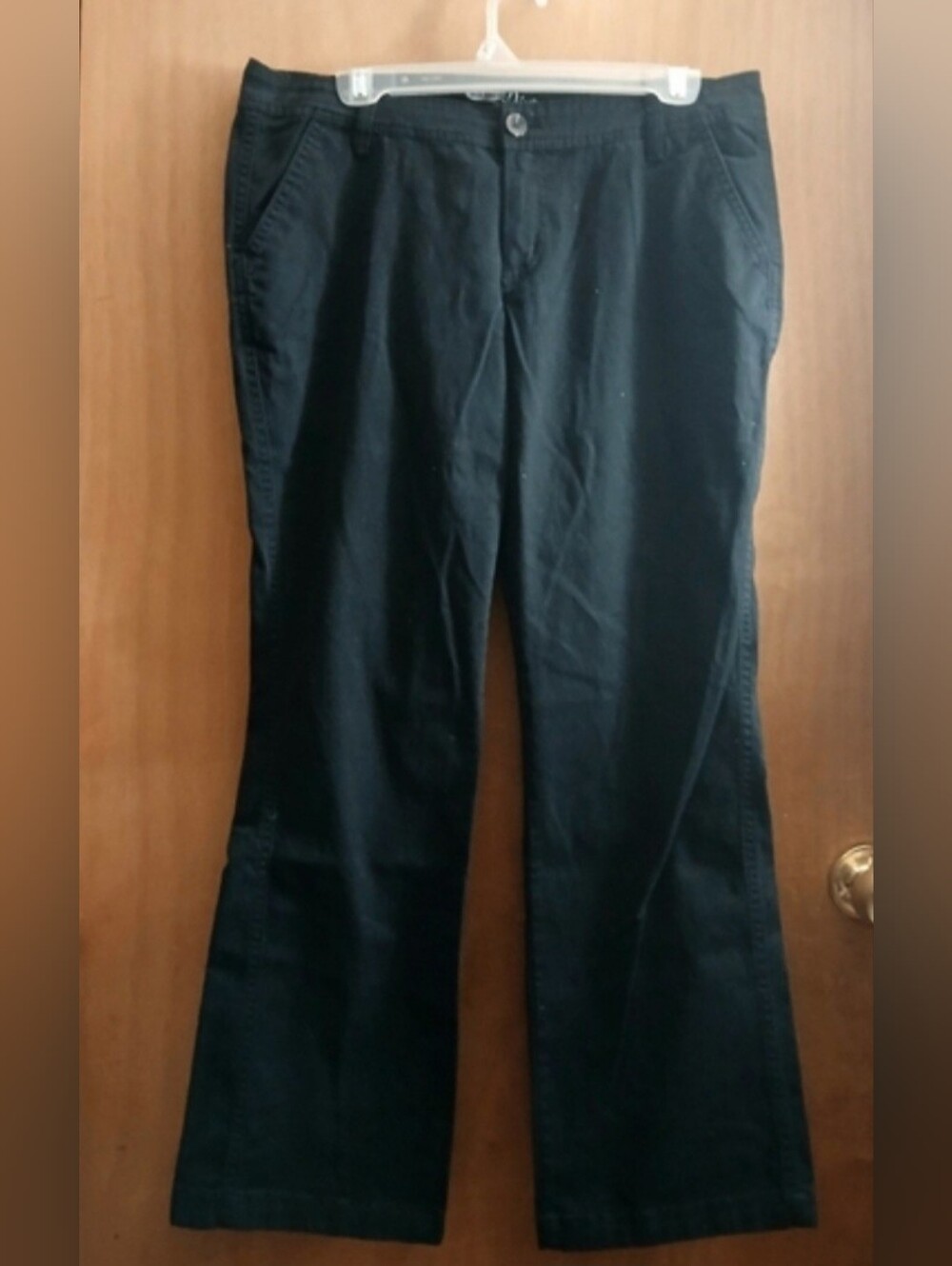 Old Navy Women's Black Boot Cut Pants, Size 10/M